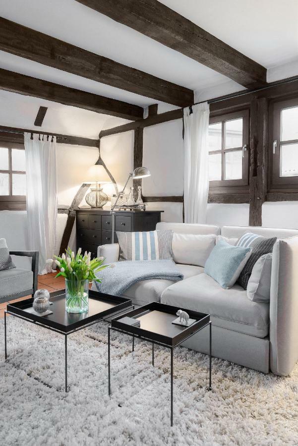 Moderne Trifft Auf Fachwerk Apartment